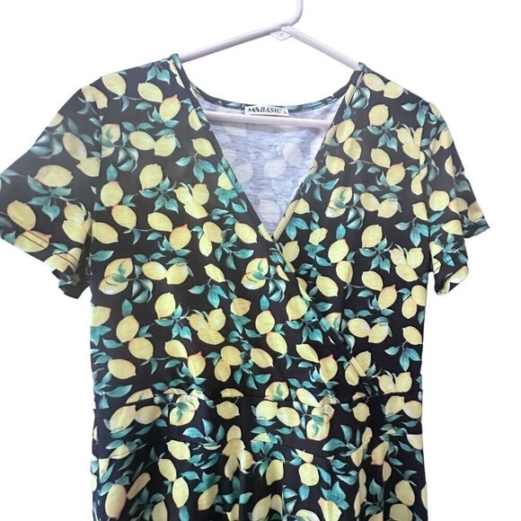 5 for $40 SALE! 
MSBasics Black and Lemon, Fit and Flare Dress sz LARGE - Picture 4 of 9